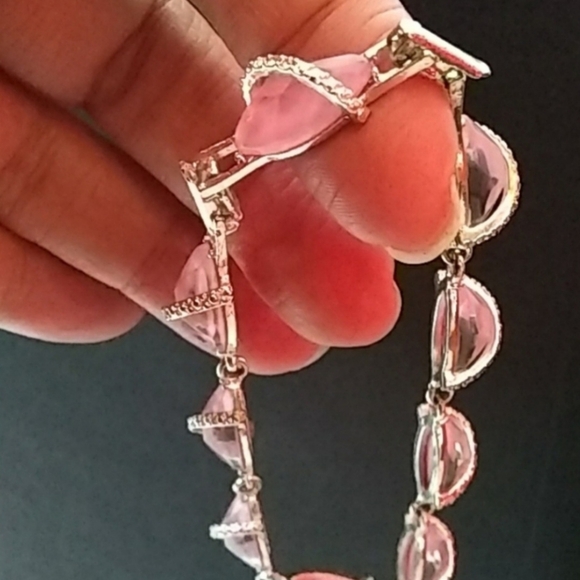 Avon Pink Silvertone Bracelet with Rhinestones | EUC - Picture 12 of 12
